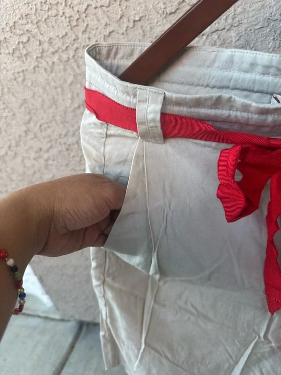 FREE PEOPLE Beige Women’s Casual Shorts with Red Belt - Picture 6 of 10